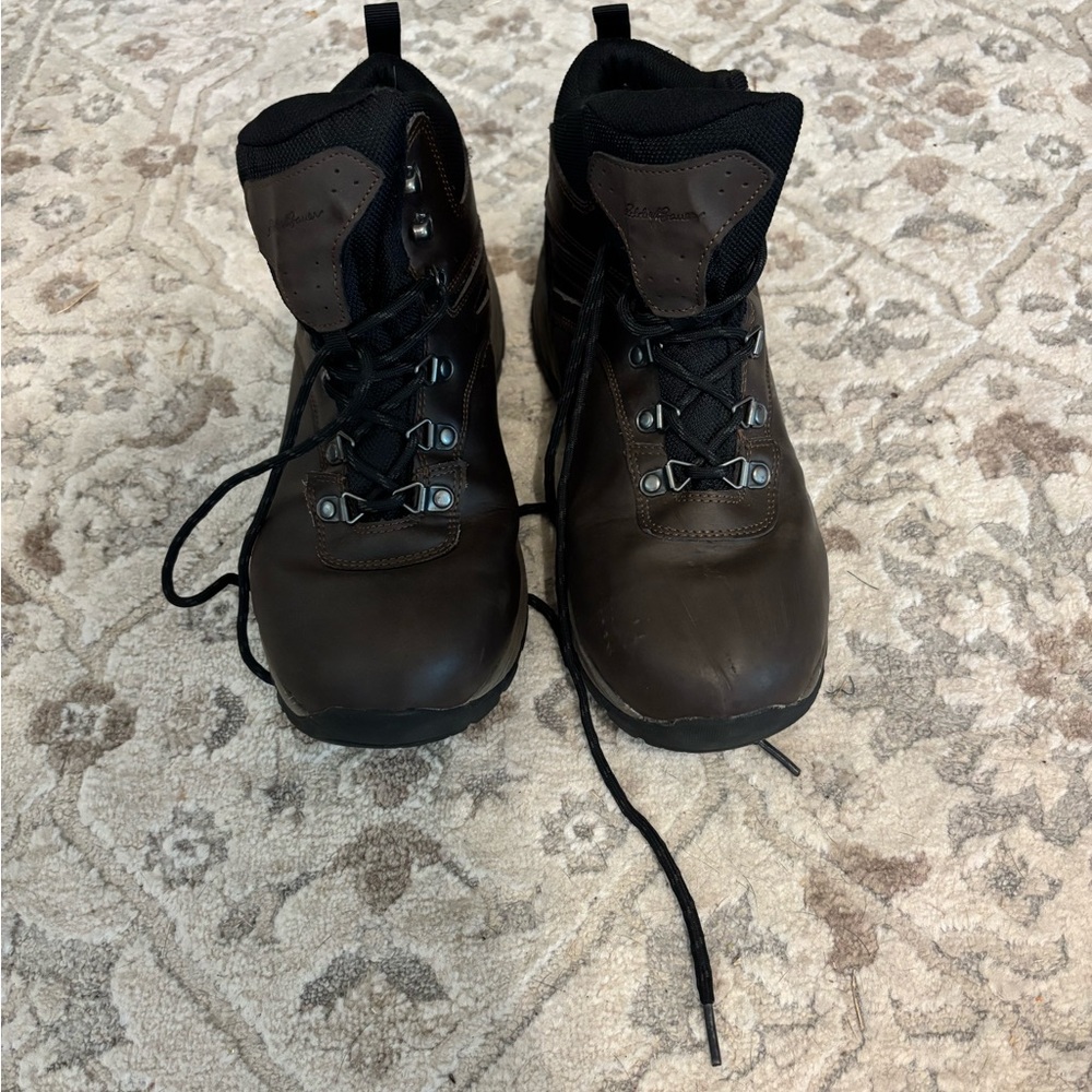 Men's Eddie Bauer waterproof Boots